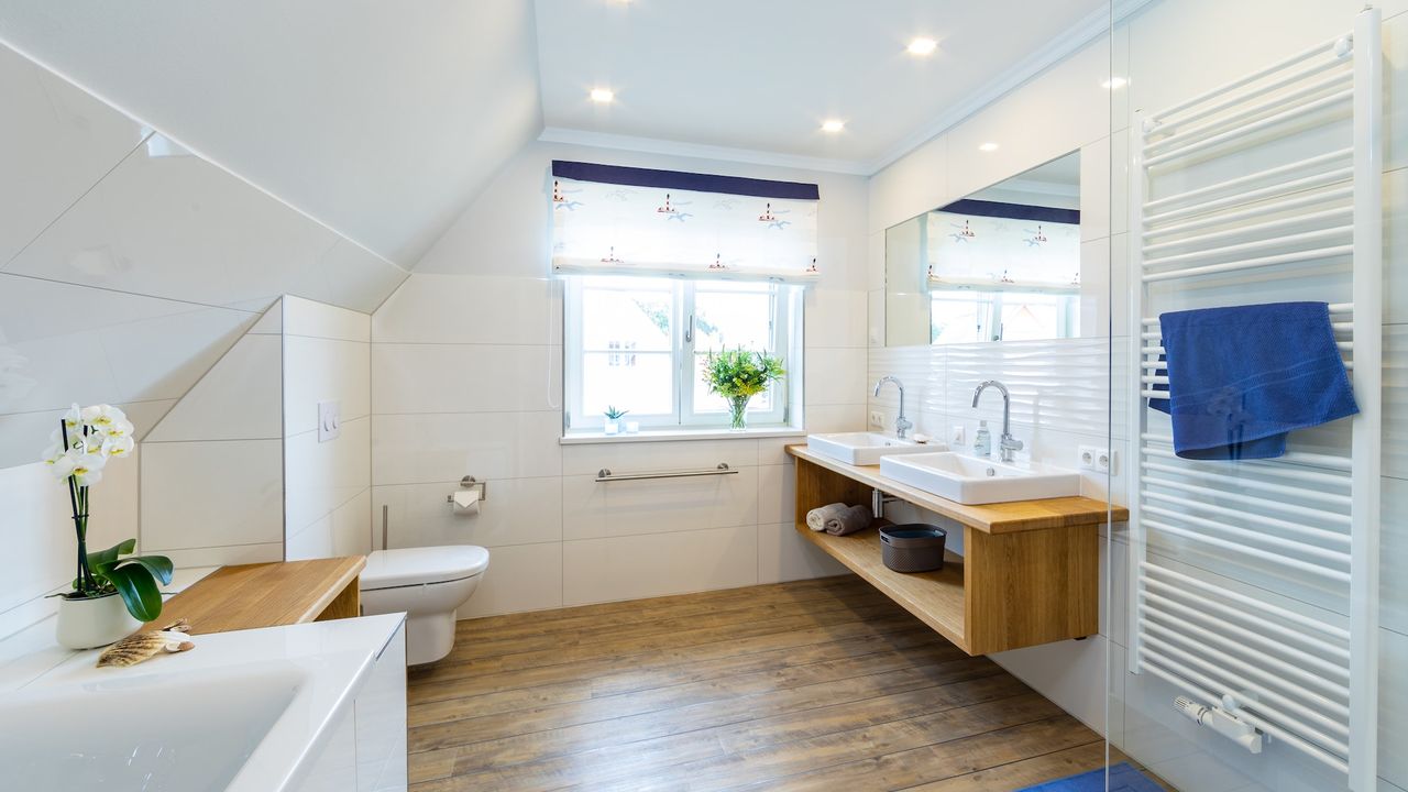 BathRoom BathRoom
